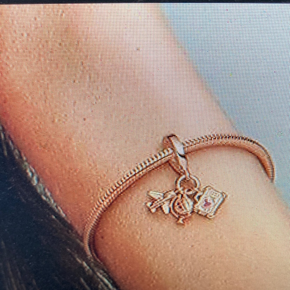 Pandora Rose Gold Travel Charm with Pink Heart - Picture 4 of 5